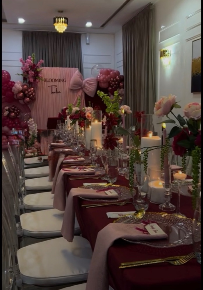Table scape centerpiece by KO Events